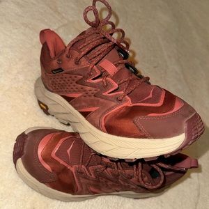 Hoka Anacapa Low GTX Hiking Shoes Cherry Mahogany/Hot Sauce Boots